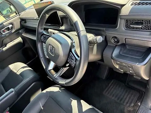 HONDA STEP WAGON 2023