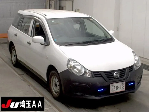 NISSAN AD 2021