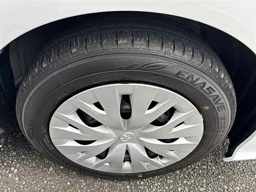TOYOTA YARIS 2023
