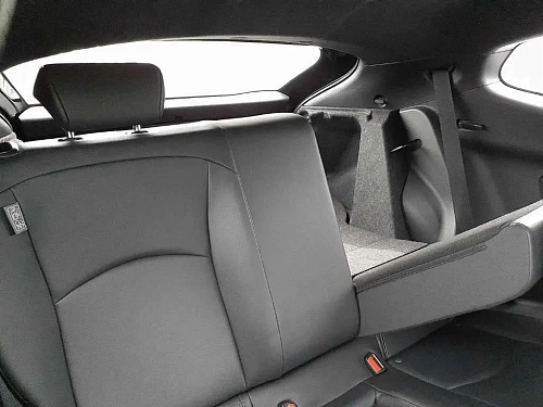 TOYOTA YARIS 2023