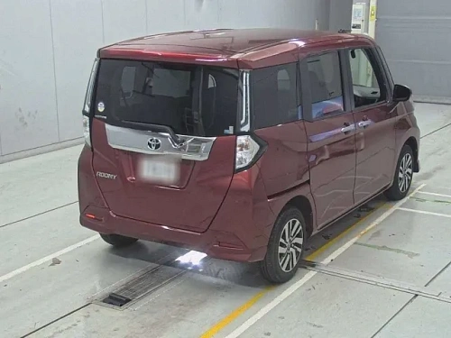 TOYOTA ROOMY 2023