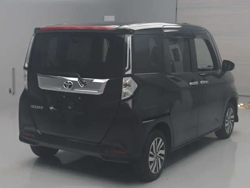 TOYOTA ROOMY 2023
