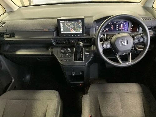 HONDA STEP WAGON 2023