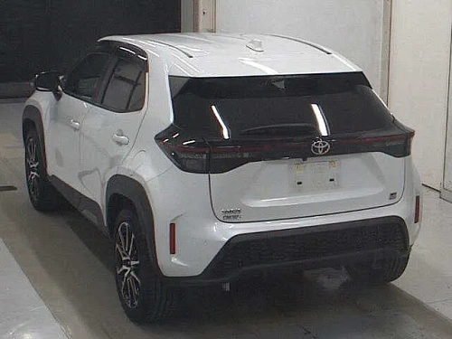 TOYOTA YARIS CROSS 2023