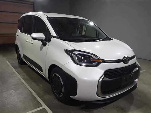 TOYOTA SIENTA 2023