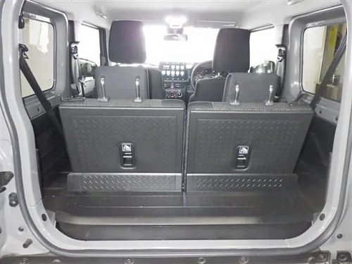 SUZUKI JIMNY 2023