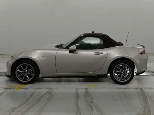 MAZDA ROADSTER 2023