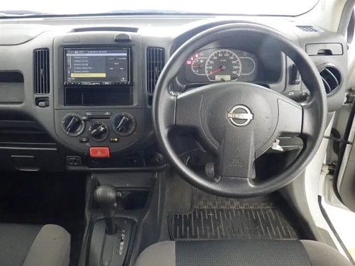NISSAN AD 2023