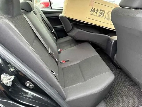 TOYOTA COROLLA AXIO 2023