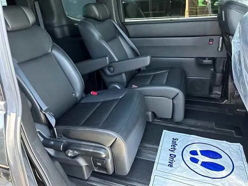 HONDA STEP WAGON 2023
