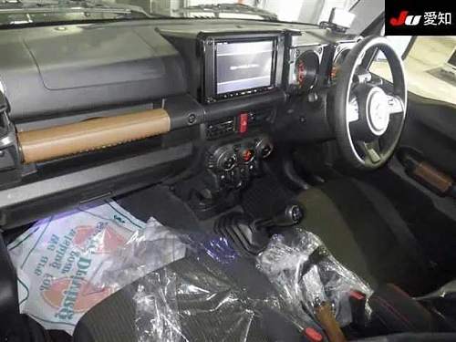 SUZUKI JIMNY SIERRA 2023