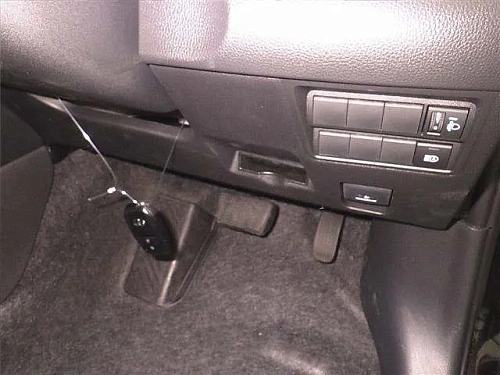 TOYOTA YARIS CROSS 2023