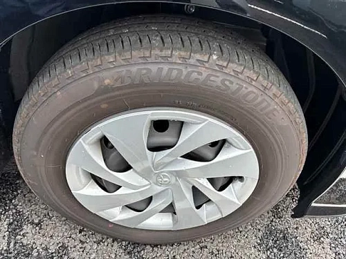 TOYOTA YARIS 2023