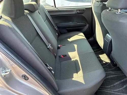 TOYOTA COROLLA AXIO 2023