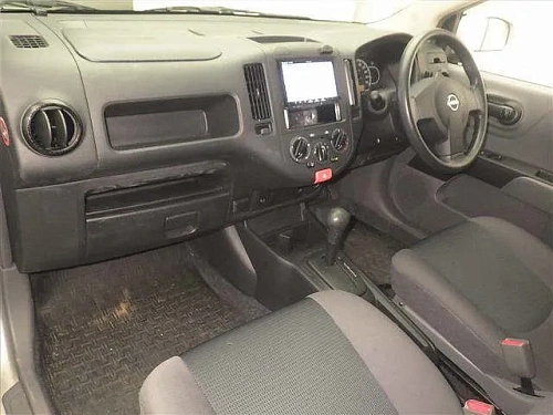 NISSAN AD 2023
