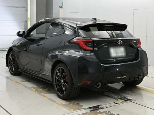 TOYOTA YARIS 2023