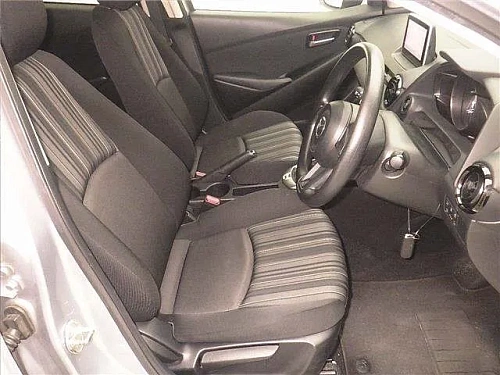 MAZDA MAZDA2 2022