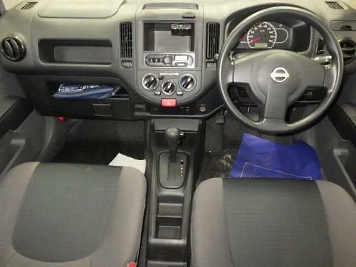 NISSAN AD 2021