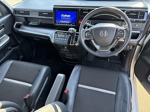 HONDA STEP WAGON 2021