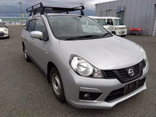 NISSAN AD 2021