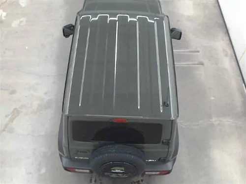 SUZUKI JIMNY SIERRA 2023