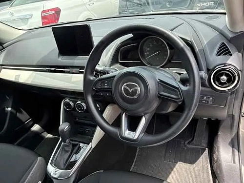 MAZDA MAZDA2 2023